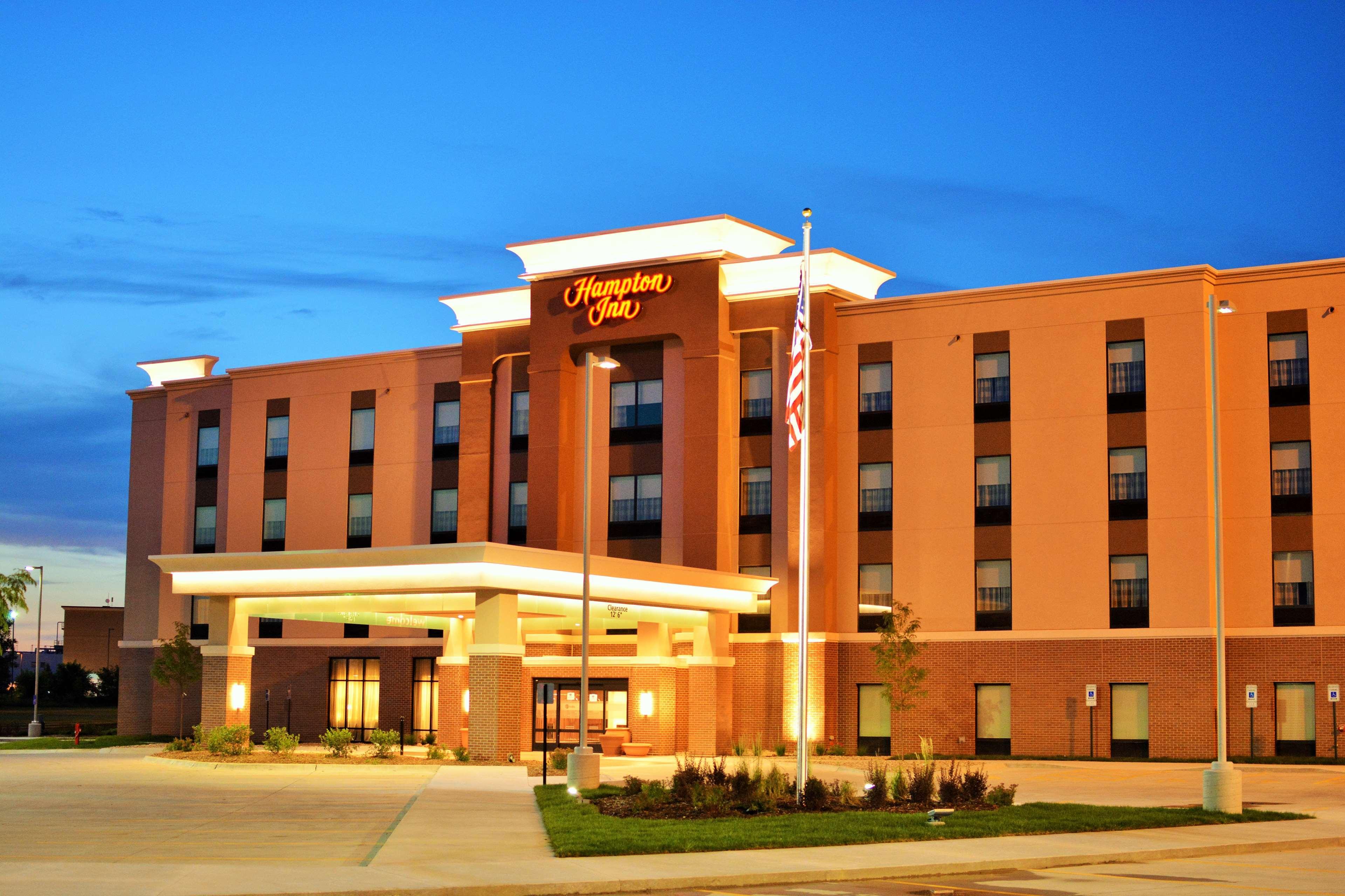 Hampton Inn Lincoln Airport, Ne Exterior photo