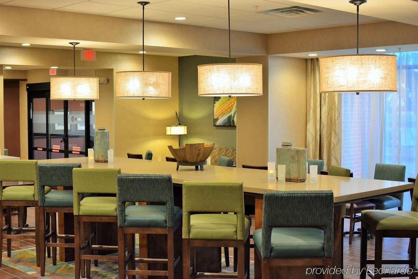Hampton Inn Lincoln Airport, Ne Exterior photo